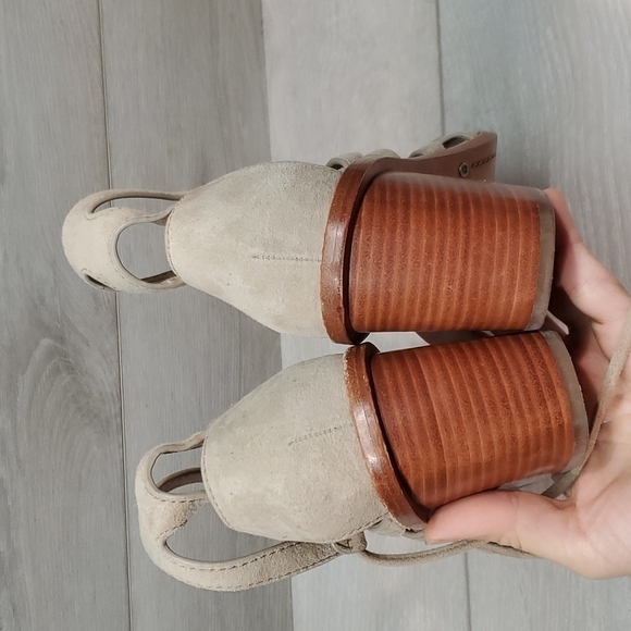 Frye Womens Gladiator Brielle Heels Suede Sandals shoes sz 8.5M - Picture 7 of 12